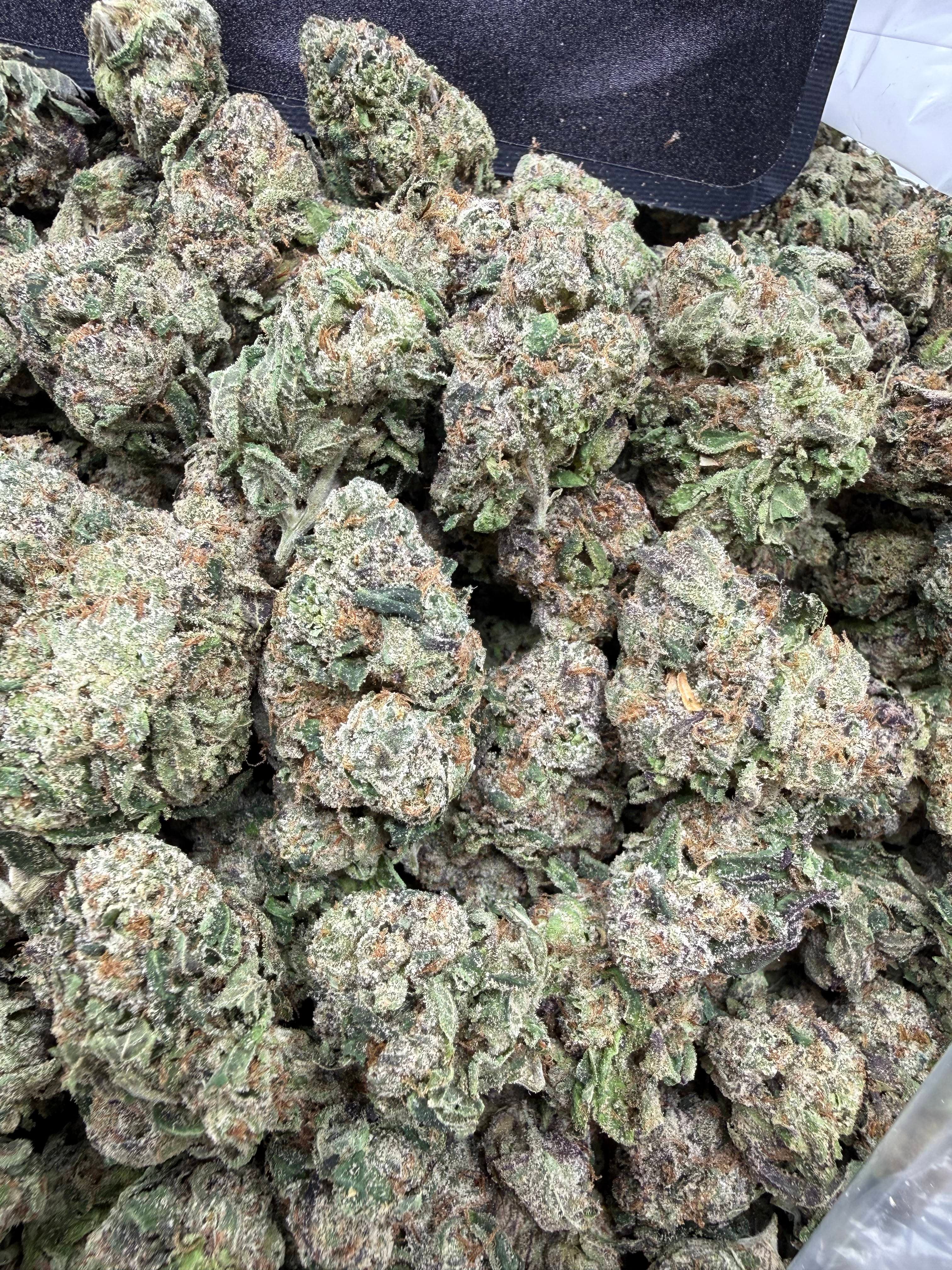 SS38 - Cherry Candy Mediums